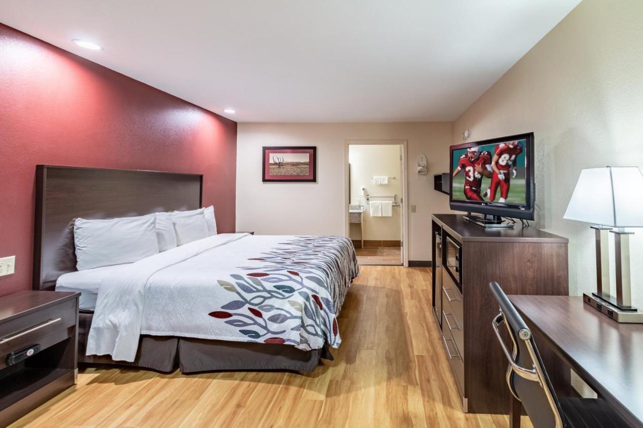Red Roof Inn Buffalo, Tx Bagian luar foto
