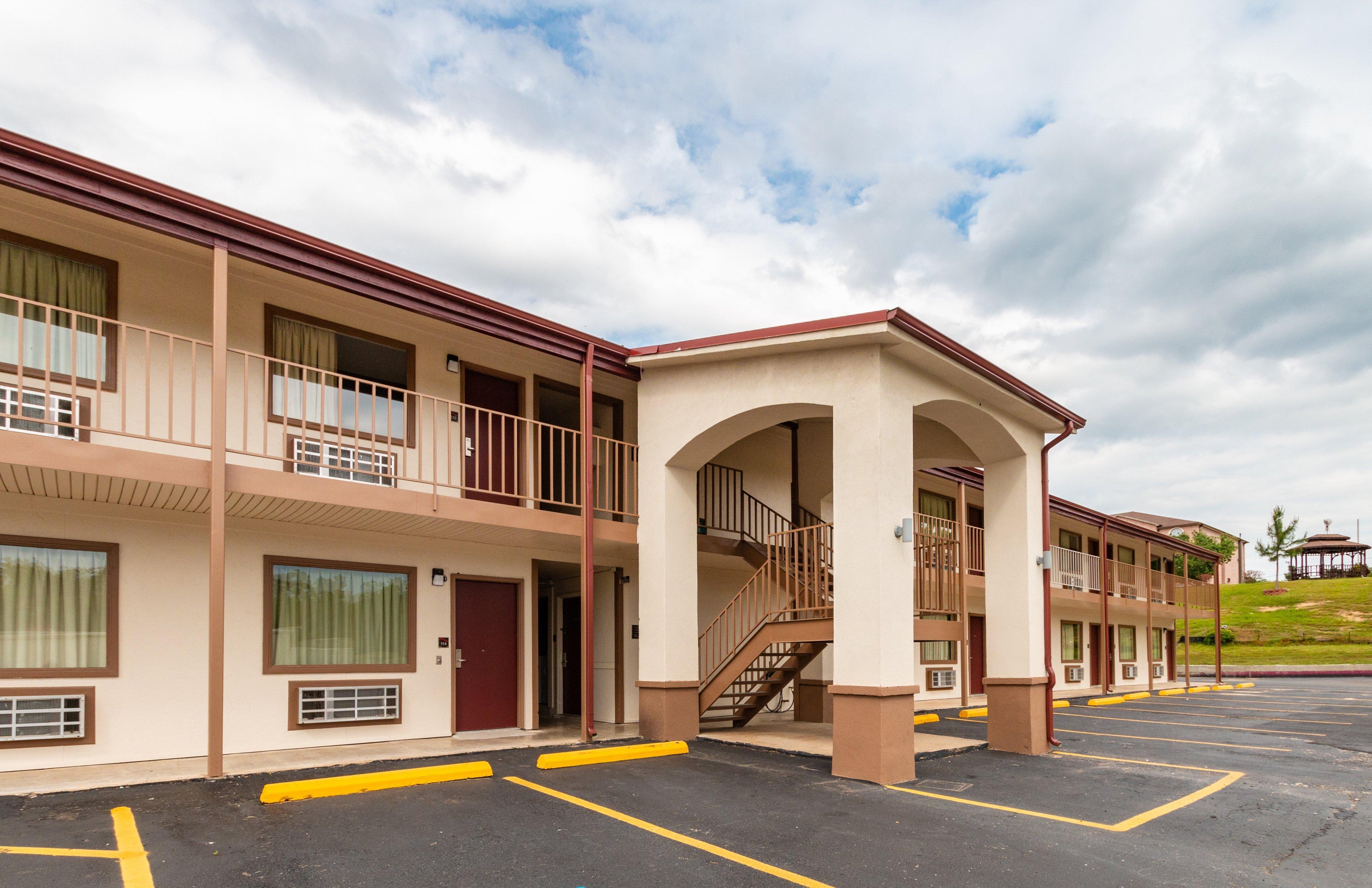 Red Roof Inn Buffalo, Tx Bagian luar foto