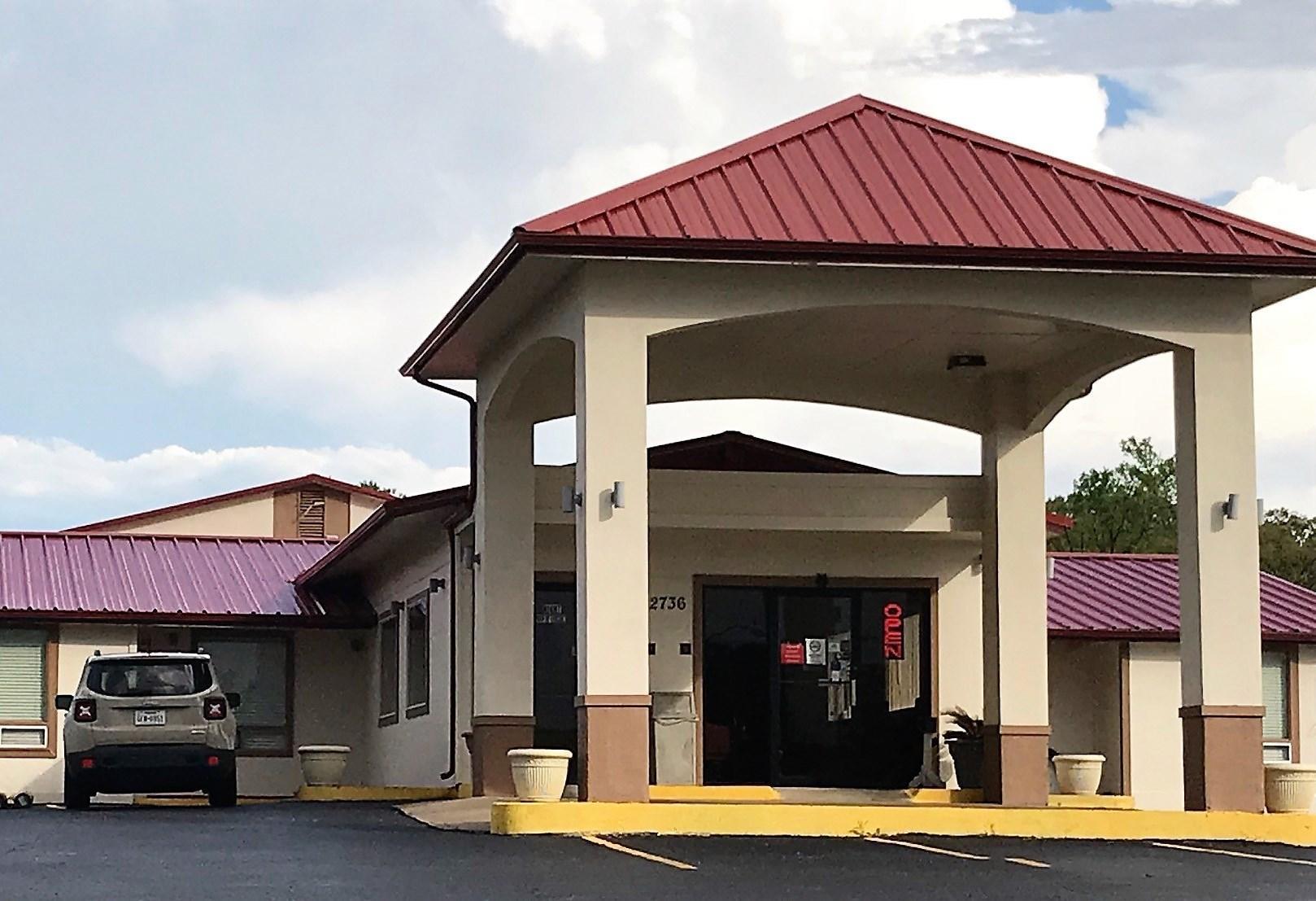 Red Roof Inn Buffalo, Tx Bagian luar foto