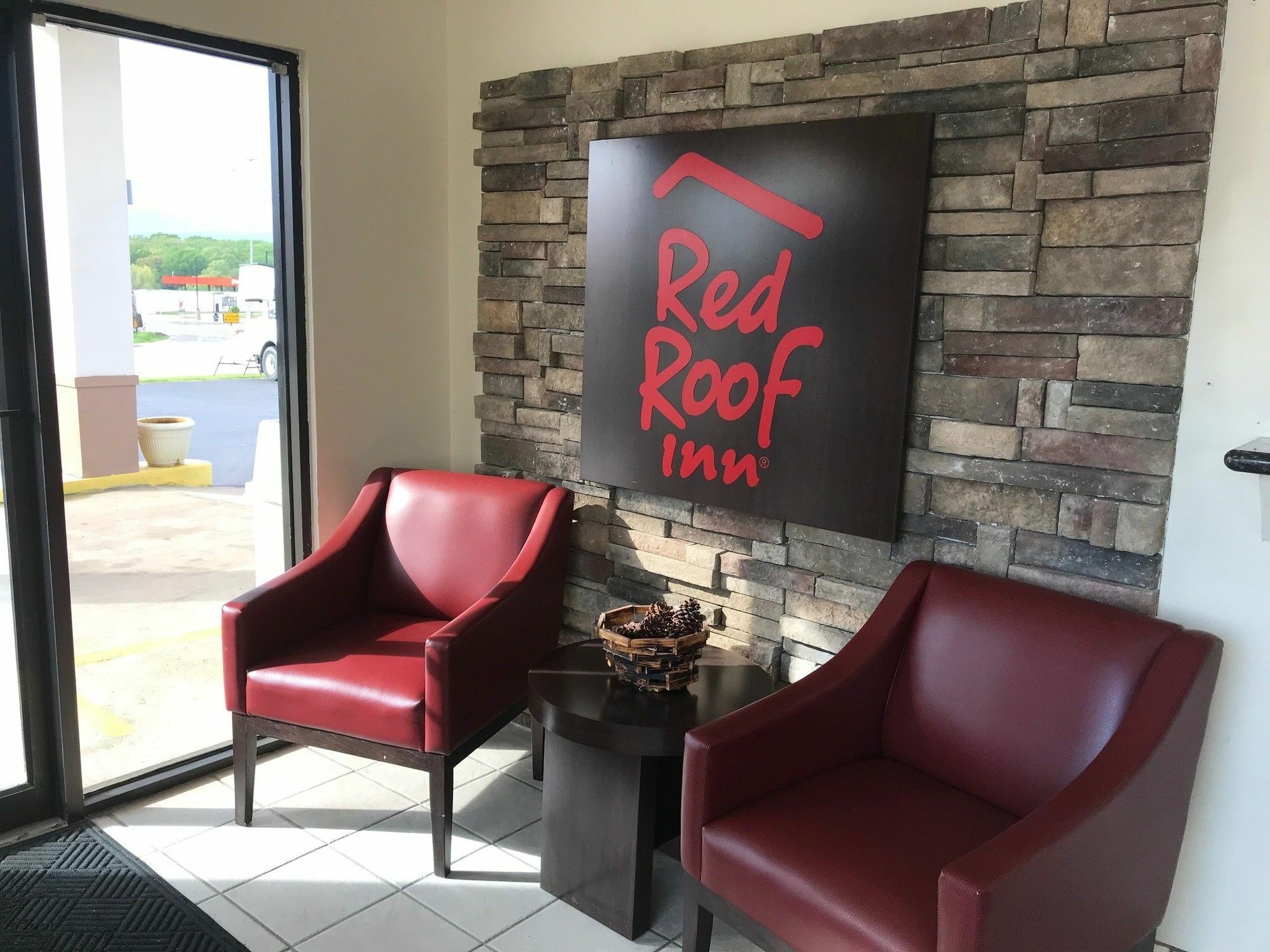 Red Roof Inn Buffalo, Tx Bagian luar foto