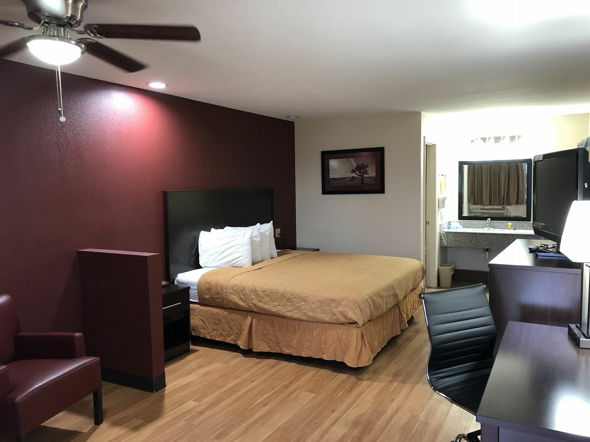 Red Roof Inn Buffalo, Tx Bagian luar foto